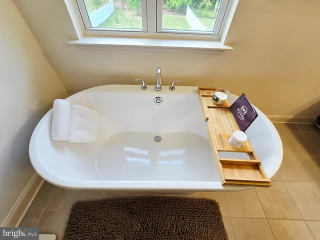 $820,000 | 10802 North Riding Road, Upper Marlboro, MD 20772