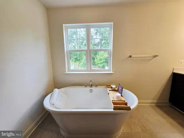 $820,000 | 10802 North Riding Road, Upper Marlboro, MD 20772