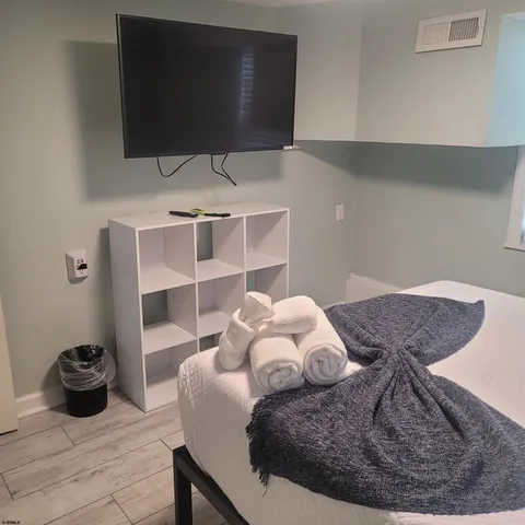 $9,000 | 105 North Windsor Avenue, Unit AUGUST 2026, Atlantic City, NJ 08401