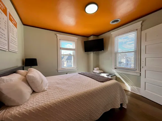 $9,000 | 105 North Windsor Avenue, Unit AUGUST 2026, Atlantic City, NJ 08401