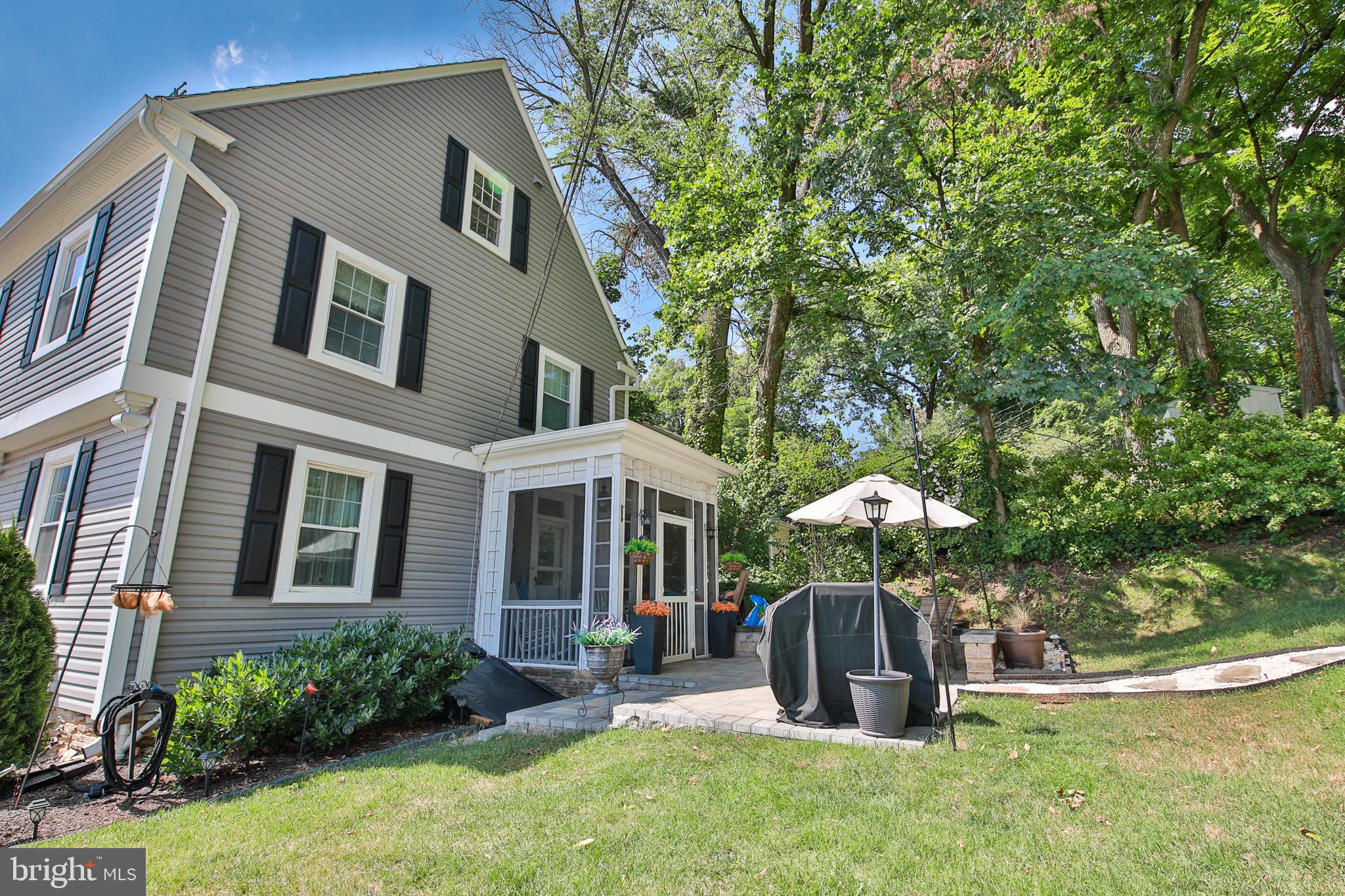 7901 York Road Towson, MD 21204 - Photo 50 of 50 Side view with screen porch and patio