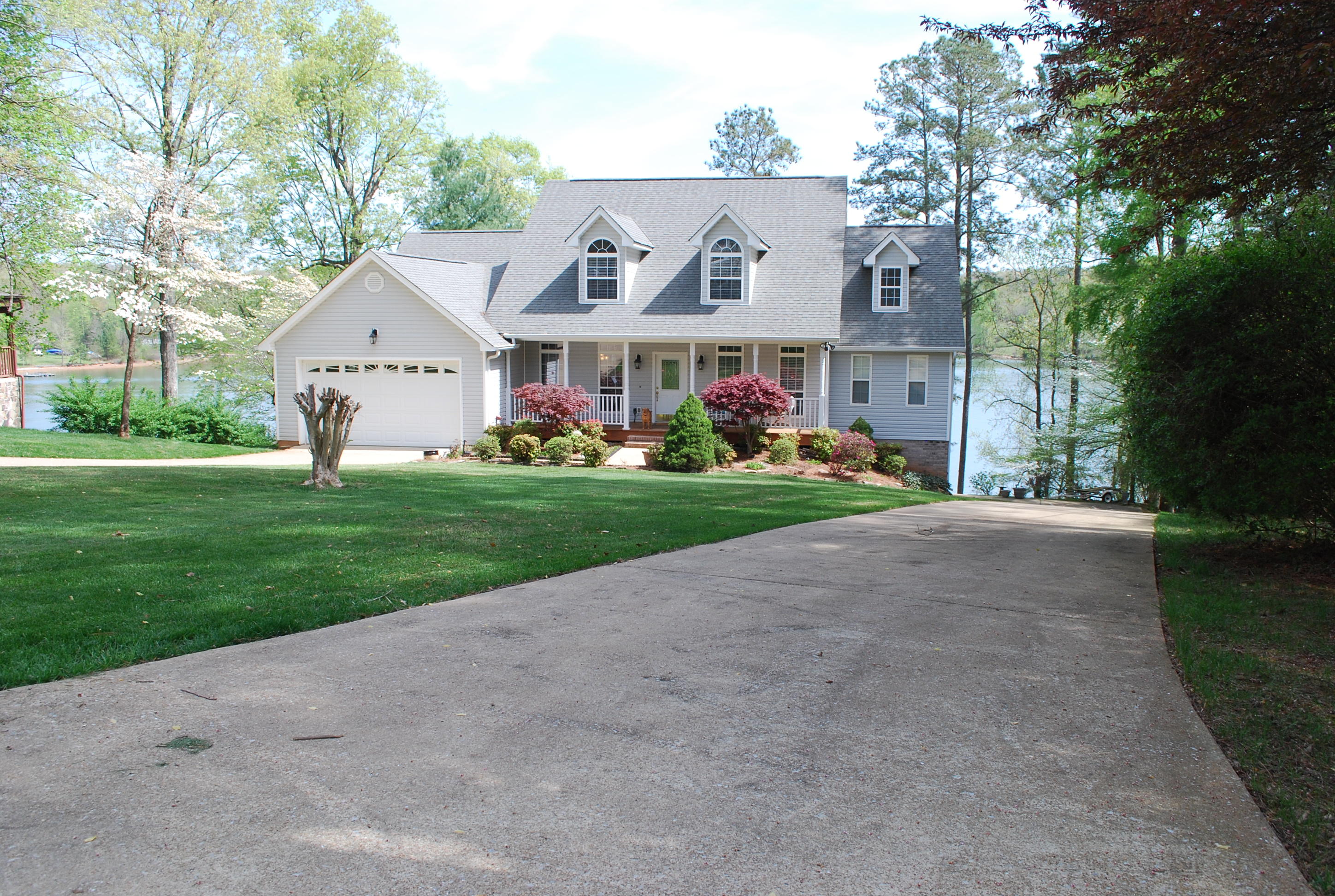 1127 Clift Cave Road Soddy Daisy, TN 37379 - Photo 35 of 36 Side View