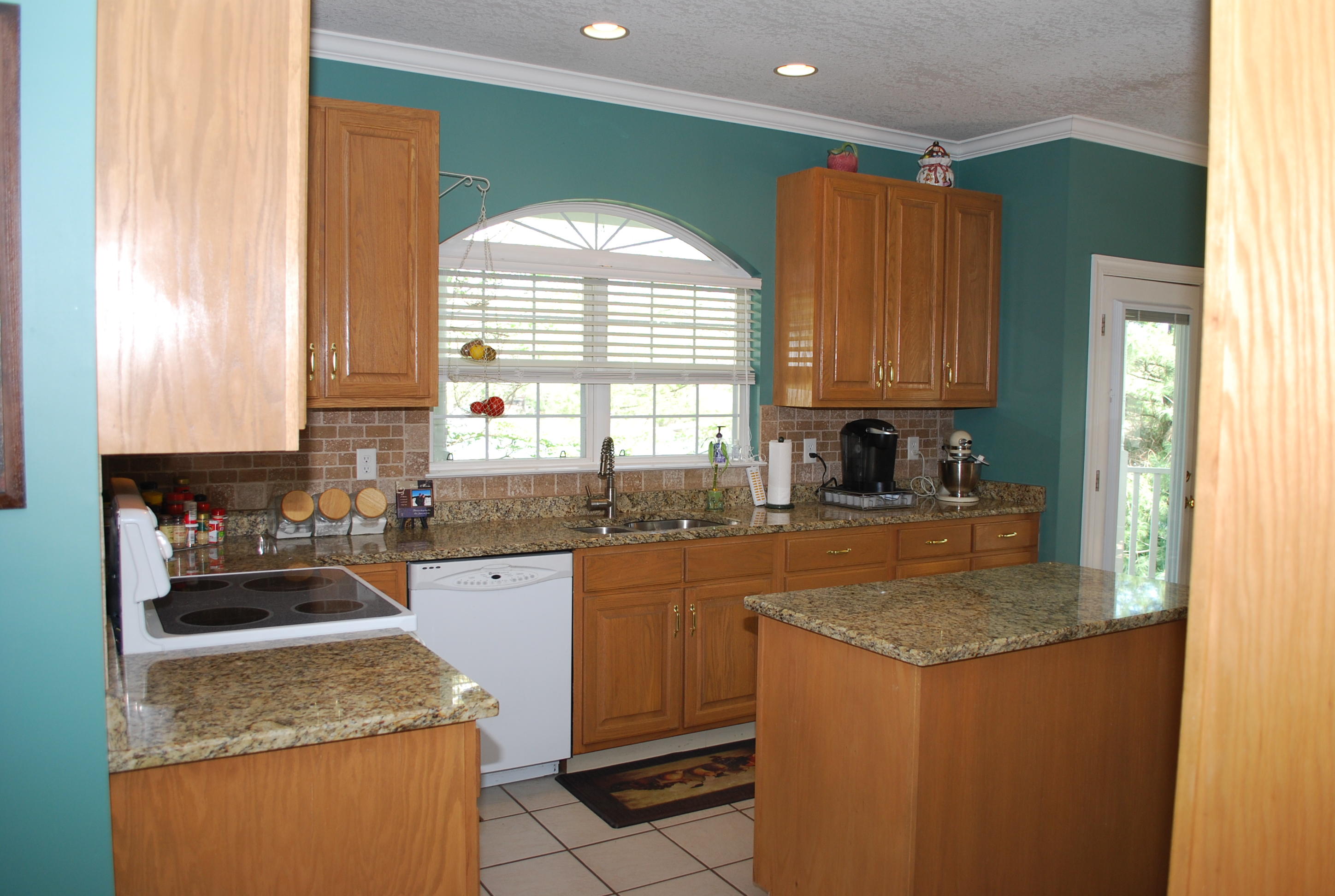 1127 Clift Cave Road Soddy Daisy, TN 37379 - Photo 9 of 36 Kitchen