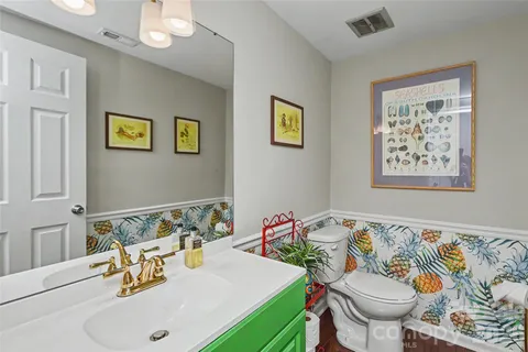 $300,000 | 8333 Knights Bridge Road, Charlotte, NC 28210