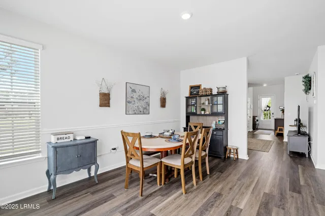 $2,800 | 60 Backwater Street, Port Royal, SC 29906