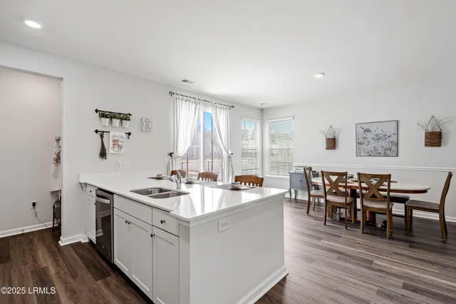 $2,800 | 60 Backwater Street, Port Royal, SC 29906