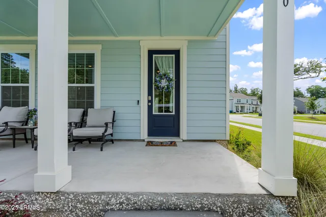 $2,800 | 60 Backwater Street, Port Royal, SC 29906