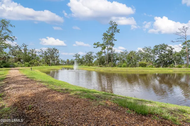 $2,800 | 60 Backwater Street, Port Royal, SC 29906