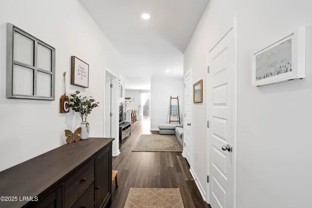 $2,800 | 60 Backwater Street, Port Royal, SC 29906