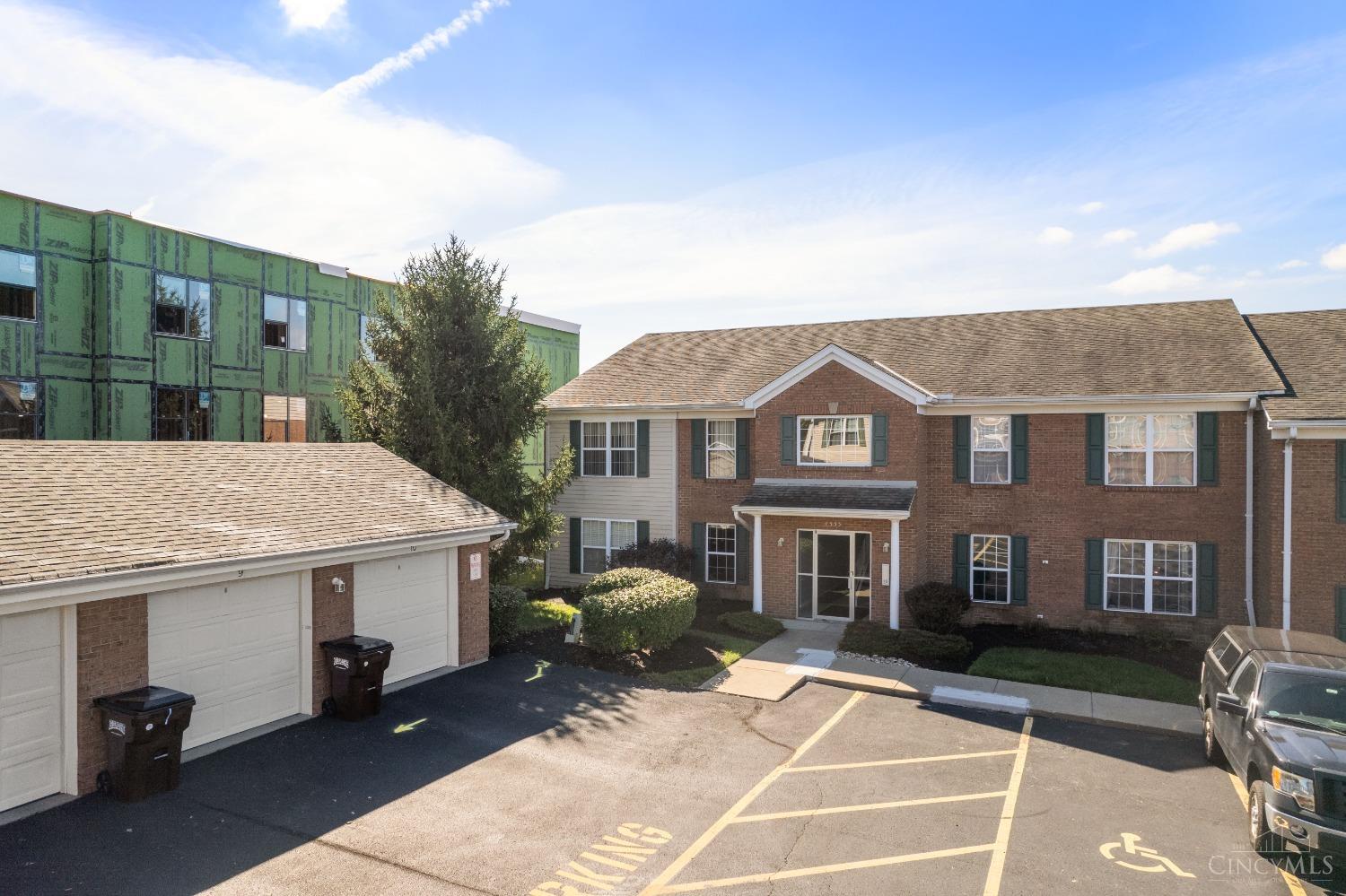 4555 Foley Road, Unit 1 Cincinnati, OH 45238 - Photo 2 of 30