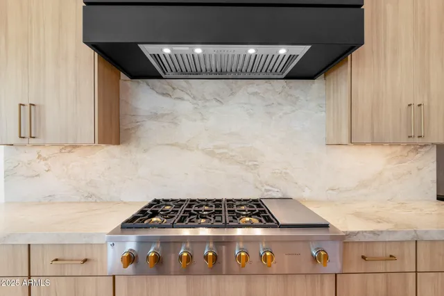 $3,975,000 | 6260 South Key Biscayne Court, Gilbert, AZ 85298