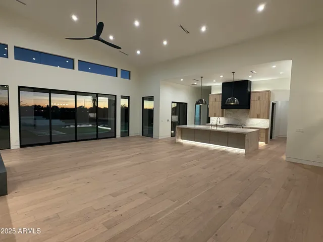 $3,975,000 | 6260 South Key Biscayne Court, Gilbert, AZ 85298