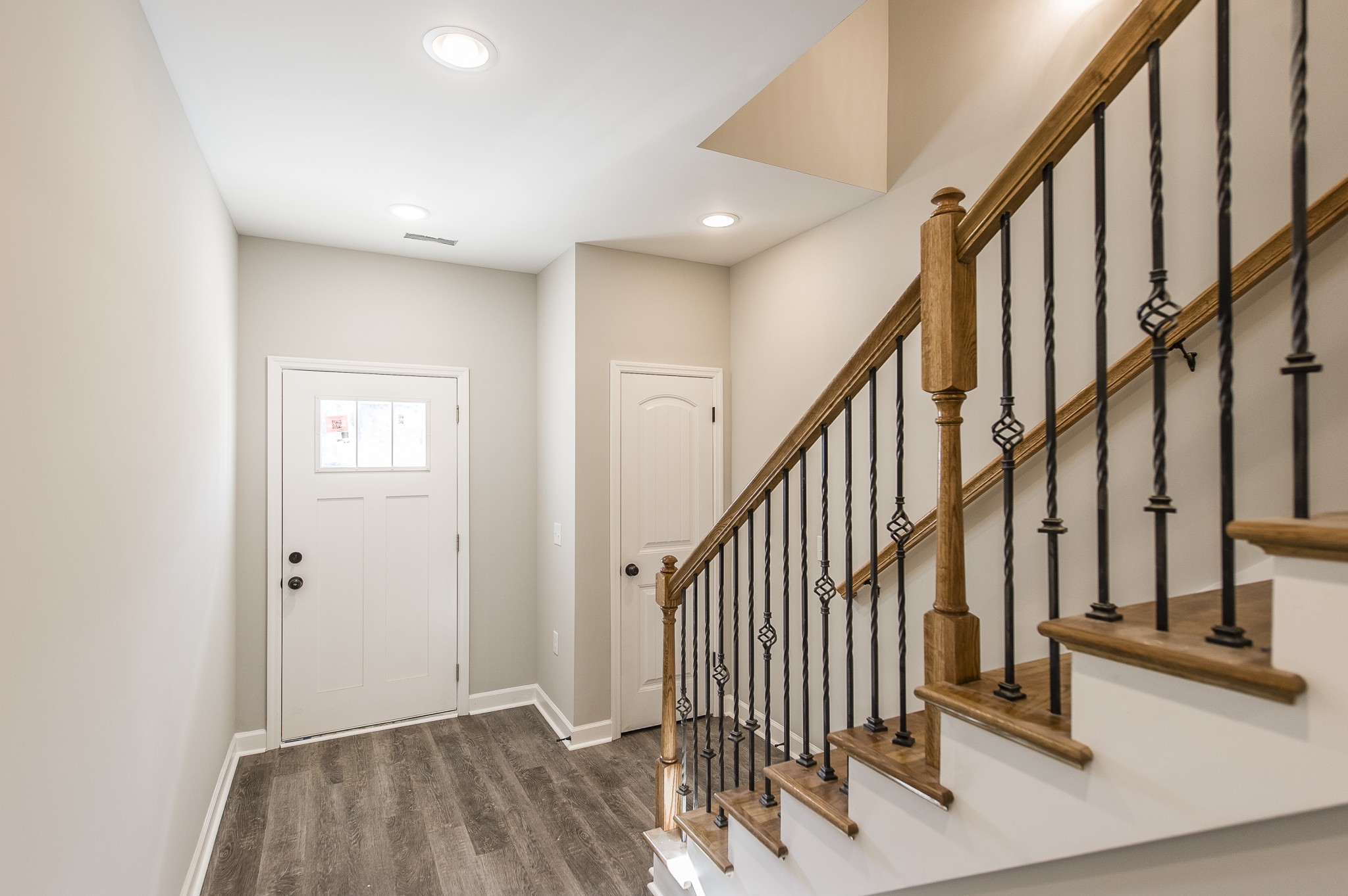 815 West Spring Street Lebanon, TN 37087 - Photo 12 of 32 a view of an entryway with wooden floor