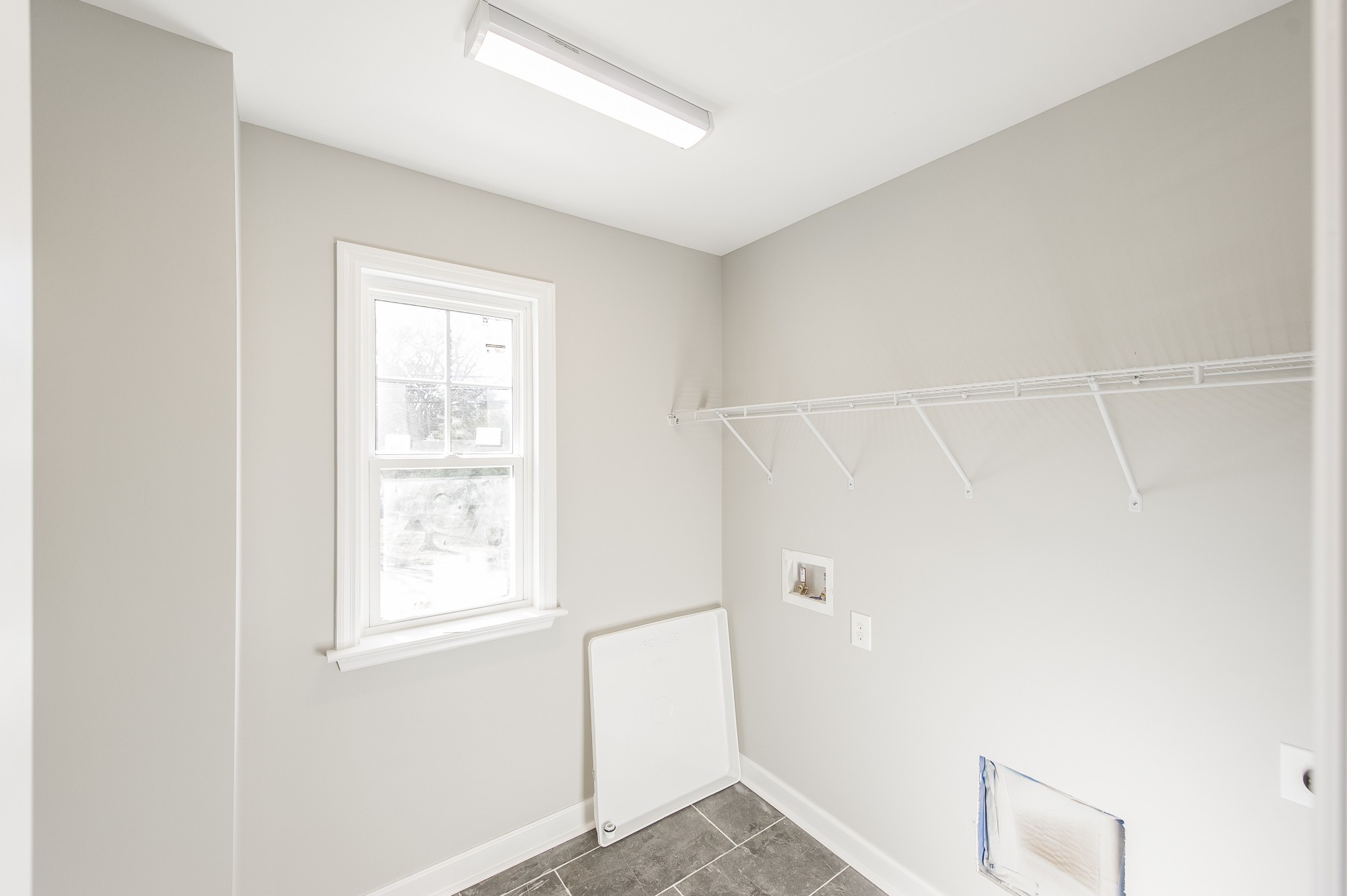 815 West Spring Street Lebanon, TN 37087 - Photo 27 of 32 a view of an empty room