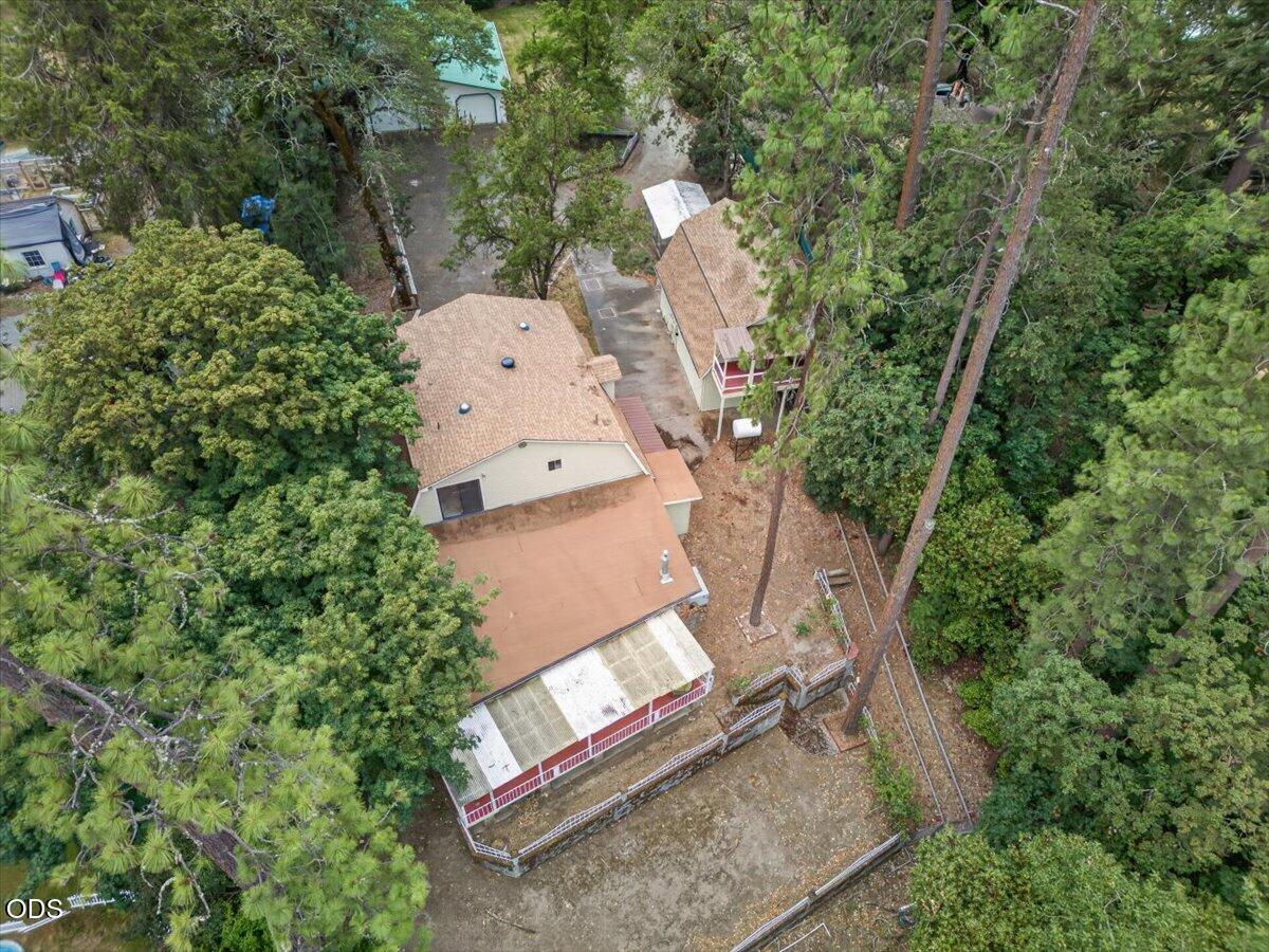 2204 Lampman Road Gold Hill, OR 97525 - Photo 53 of 54