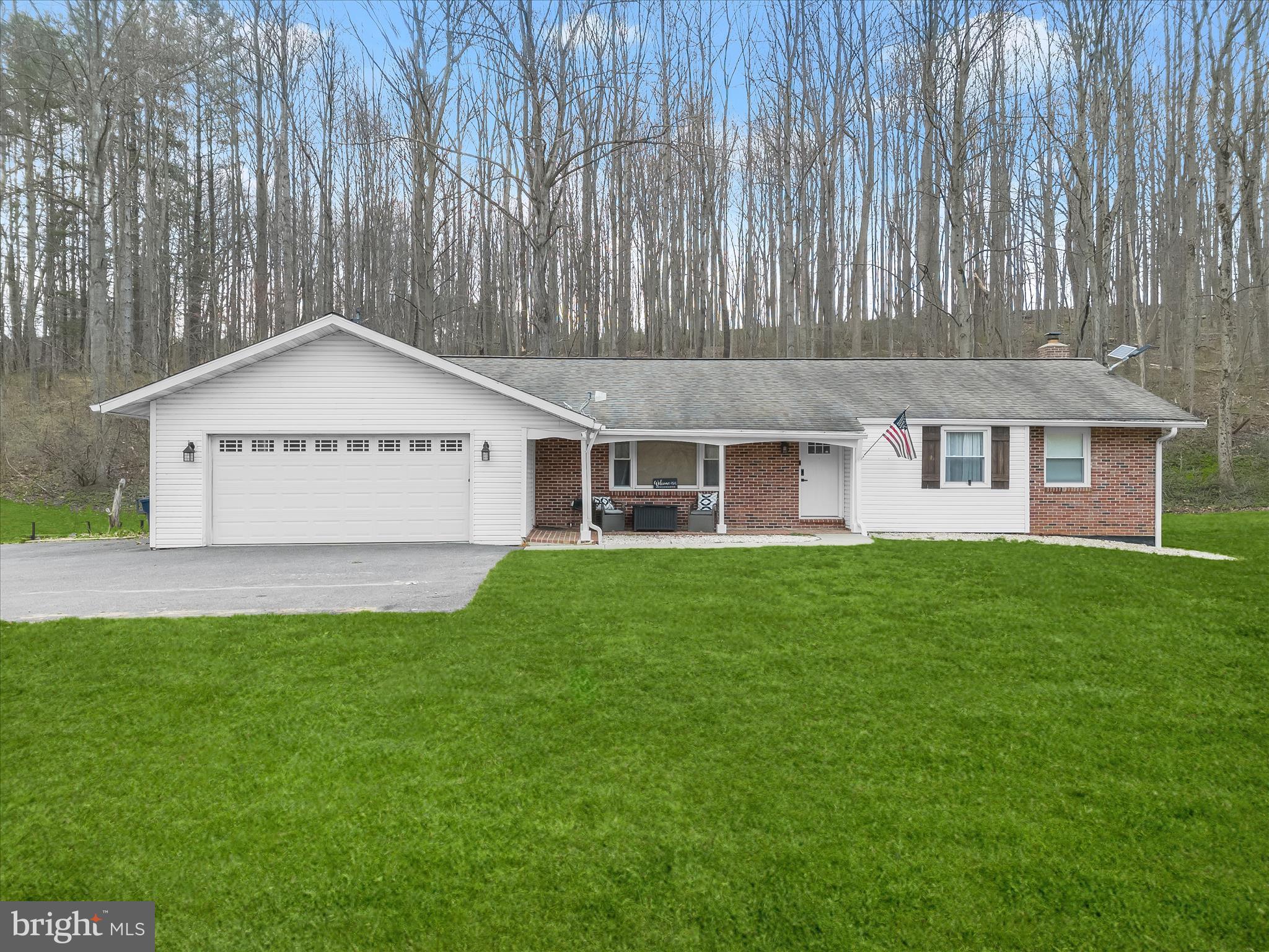 Welcome to 1211 Bloom Road!