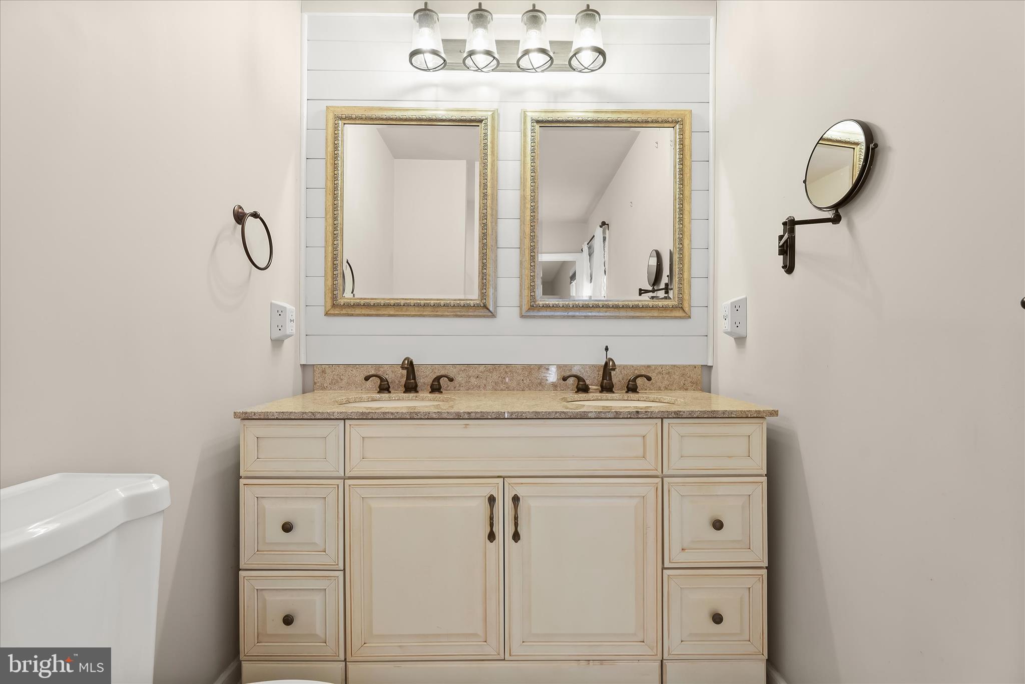 1211 Bloom Road Westminster, MD 21157 - Photo 22 of 50 Primary Bath