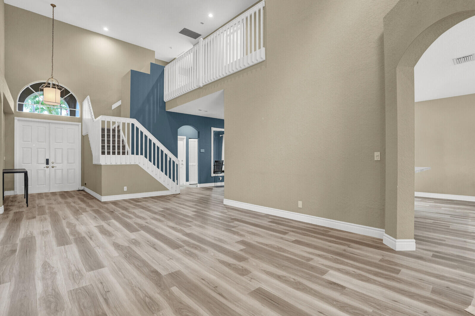 11403 Sea Grass Circle Boca Raton, FL 33498 - Photo 12 of 63 Living Room