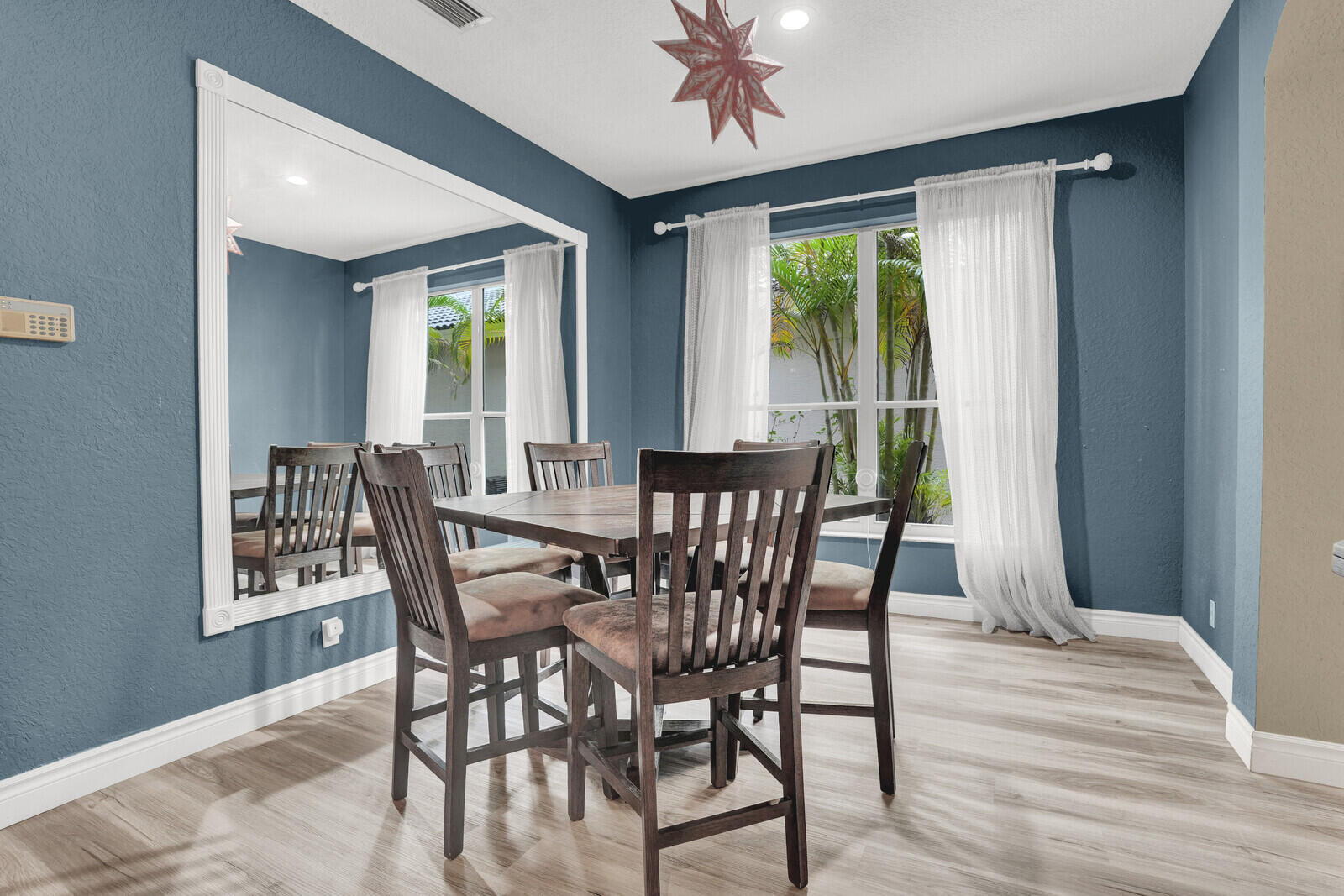 11403 Sea Grass Circle Boca Raton, FL 33498 - Photo 21 of 63 Dining Room