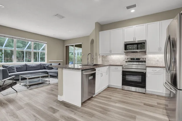 $5,750 | 11403 Sea Grass Circle, Boca Raton, FL 33498