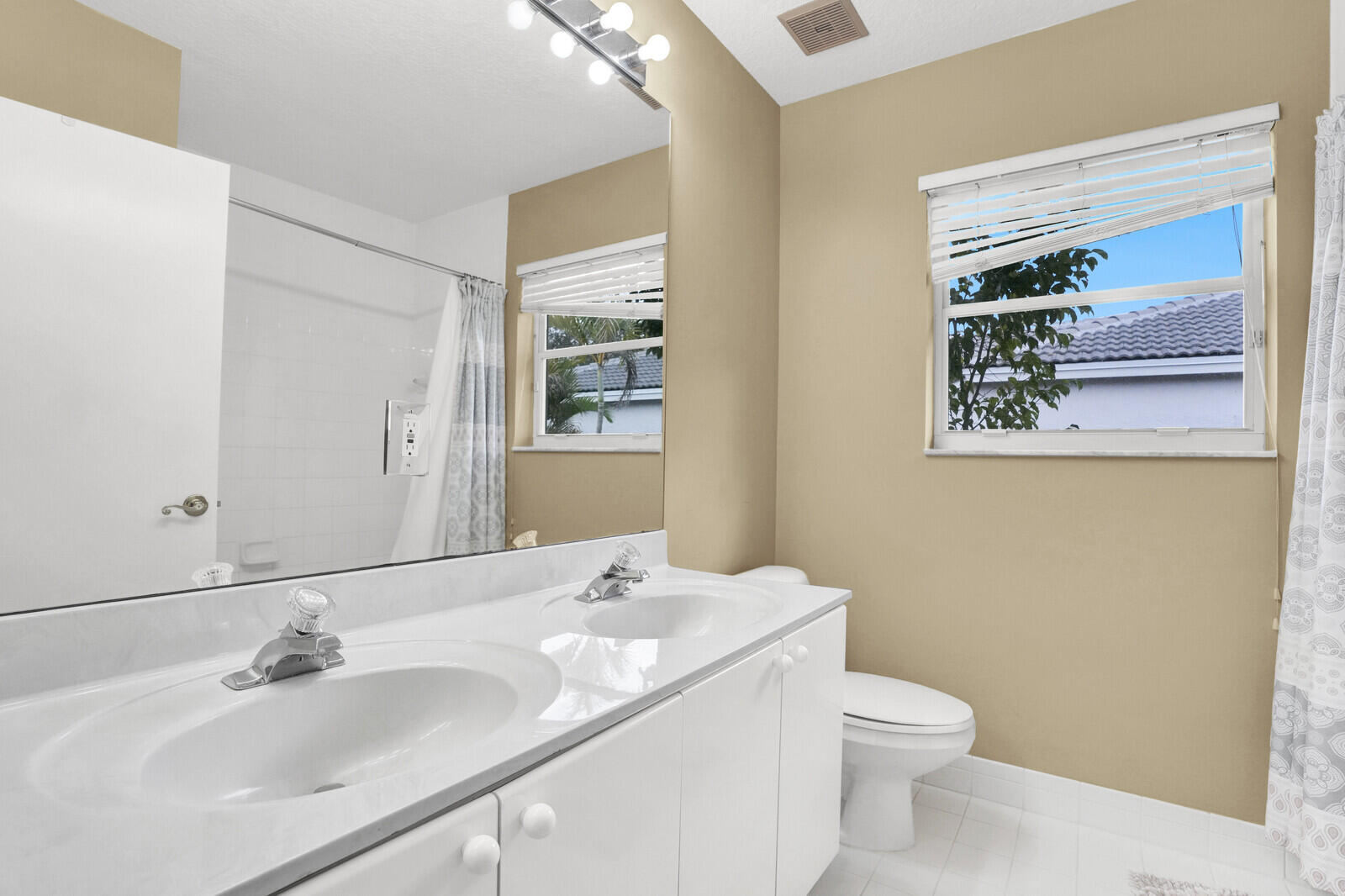 11403 Sea Grass Circle Boca Raton, FL 33498 - Photo 51 of 63 Bathroom
