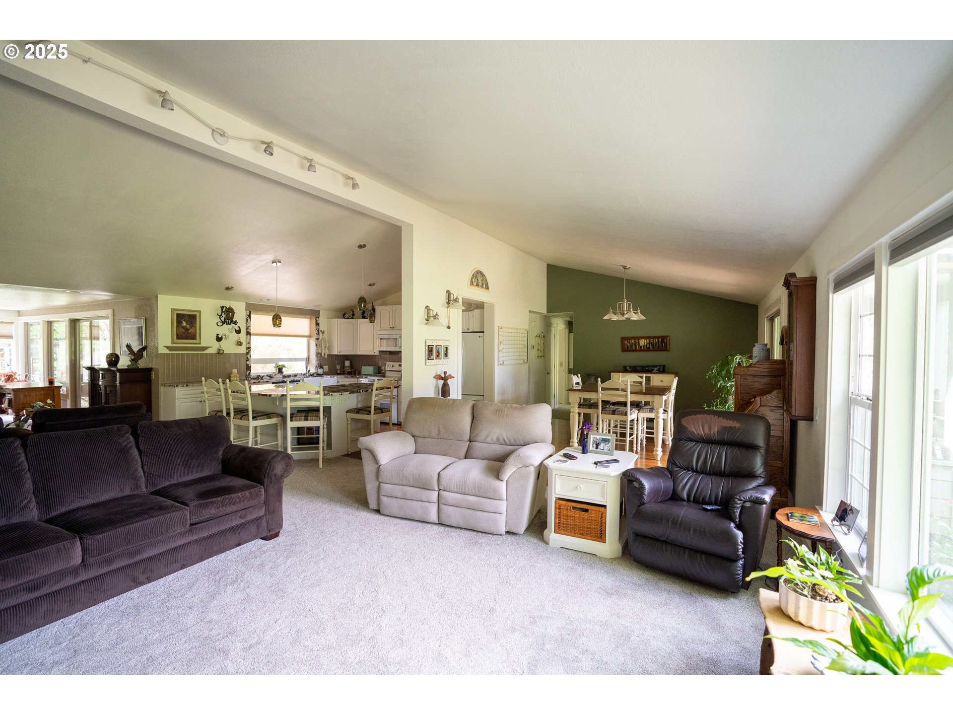 7322 Rice Valley Road Oakland, OR 97462 - Photo 26 of 44 Gallery Image 26