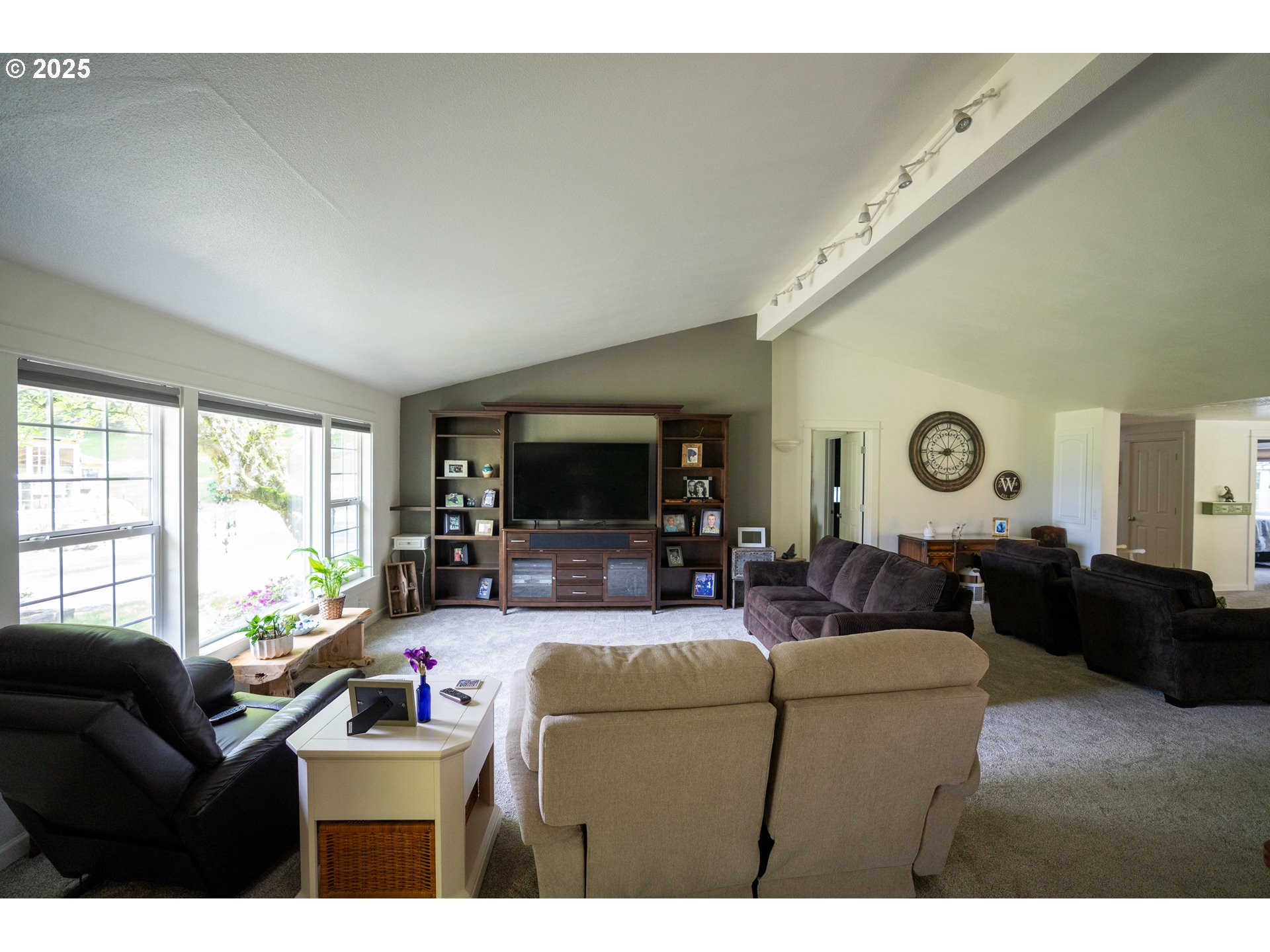 7322 Rice Valley Road Oakland, OR 97462 - Photo 28 of 44 Gallery Image 28