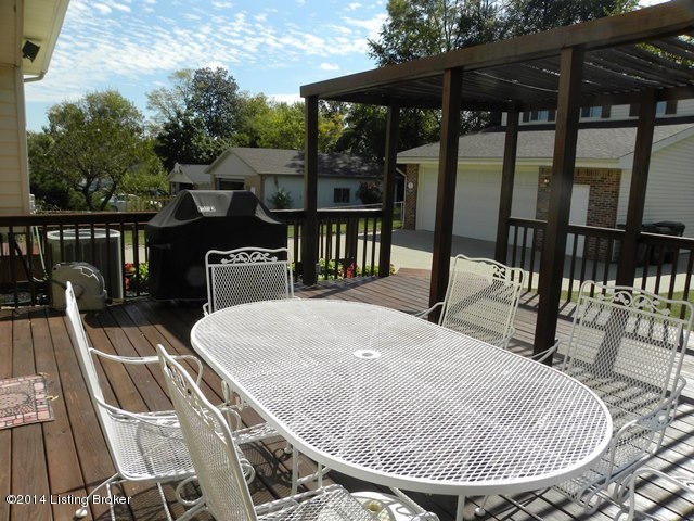 10204 St Rene Road Louisville, KY 40299 - Photo 46 of 54 40