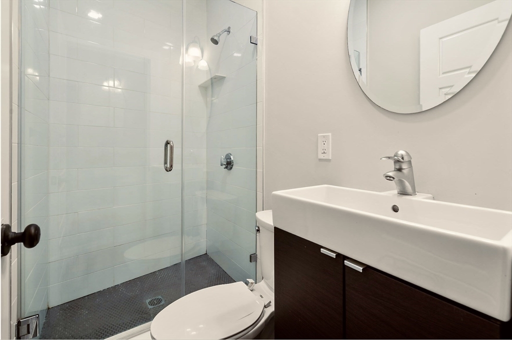 129 Sutherland Road Boston, MA 02135 - Photo 14 of 19