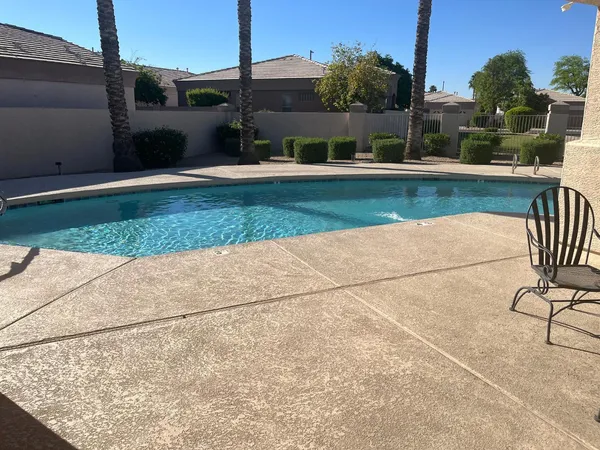 $2,000 | 20230 North 63rd Drive, Glendale, AZ 85308
