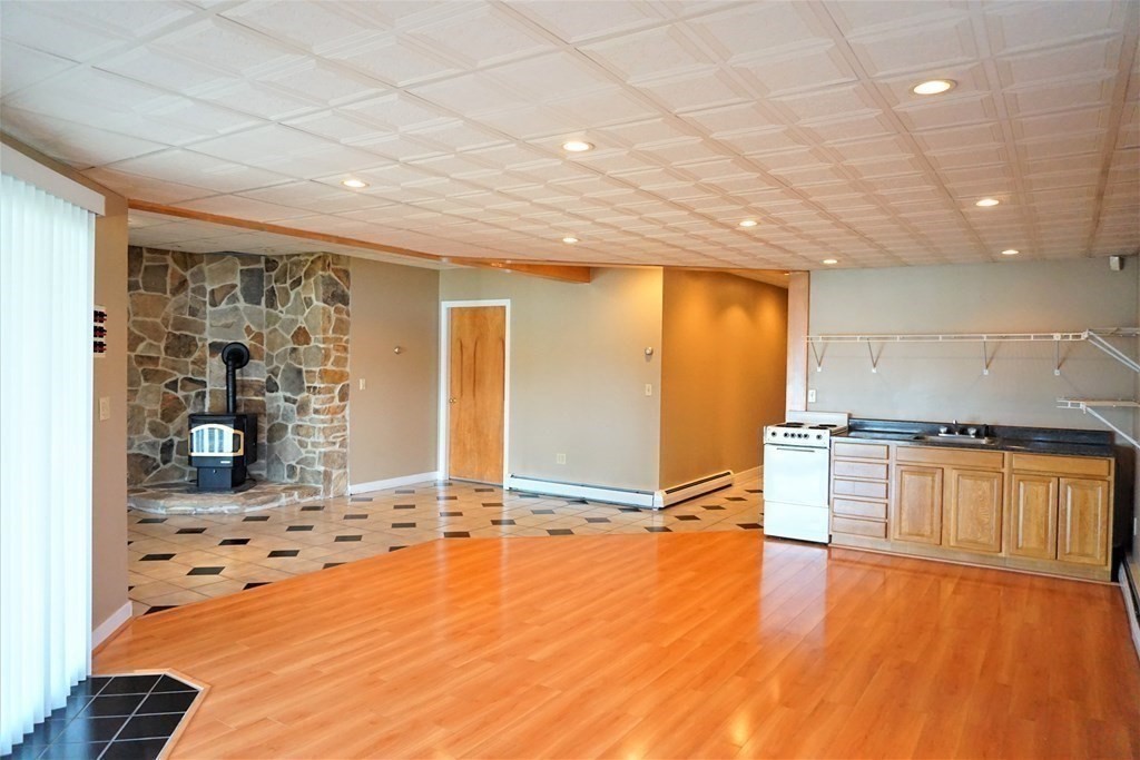 23 West Sutton Road Sutton, MA 01590 - Photo 23 of 36 Gallery Image 23