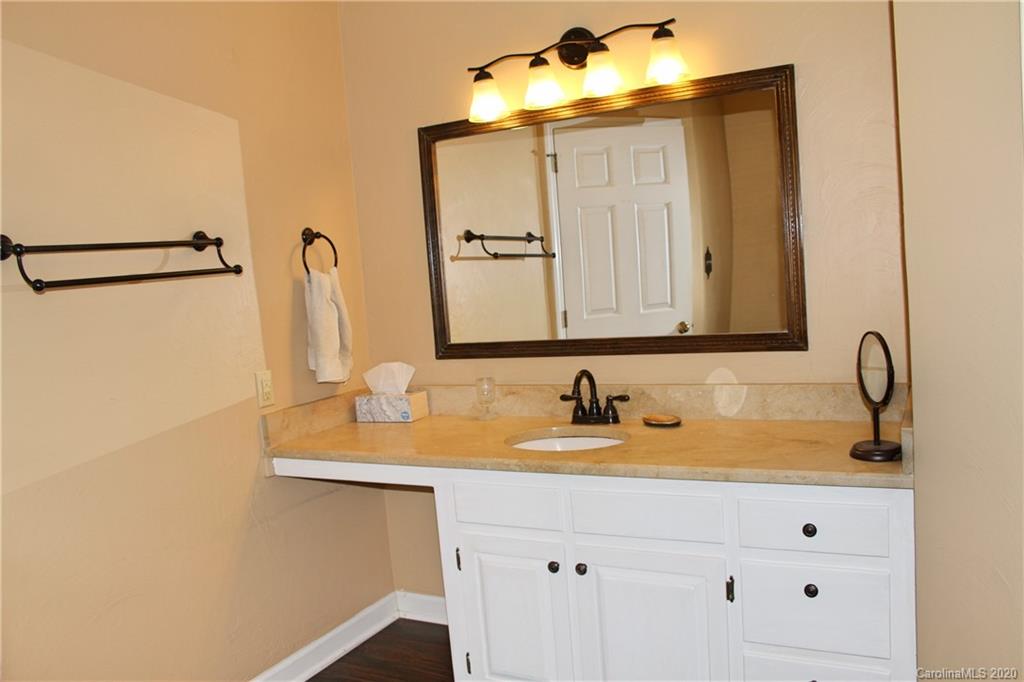 1135 Lawrence Road Clover, SC 29710 - Photo 20 of 46 Gallery Image 20