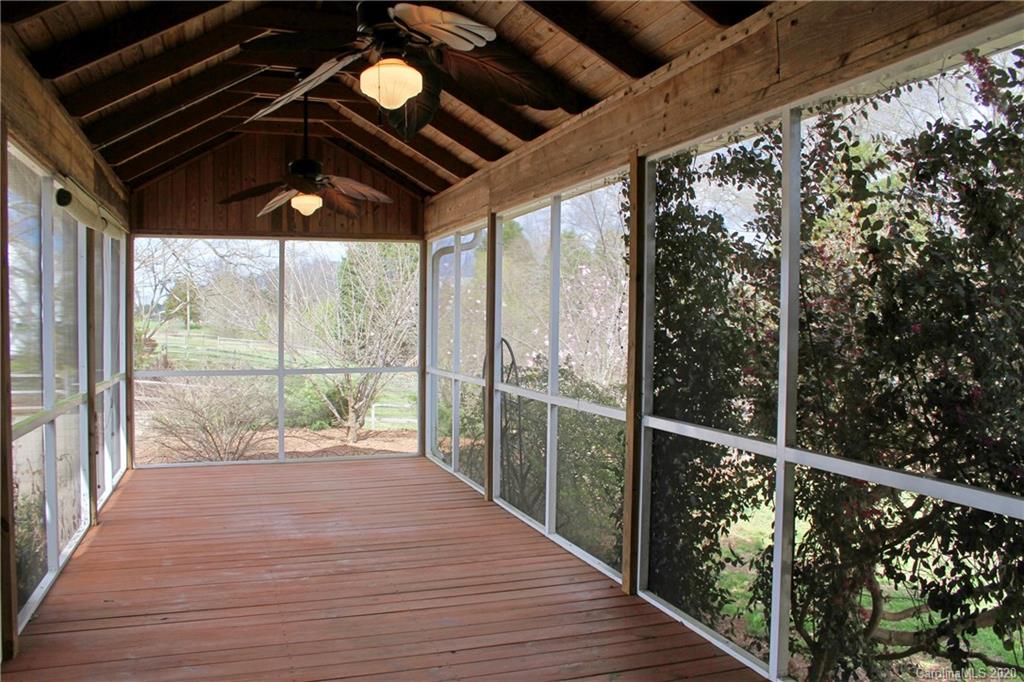1135 Lawrence Road Clover, SC 29710 - Photo 32 of 46 Gallery Image 32