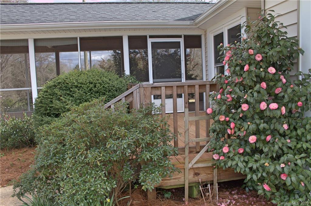 1135 Lawrence Road Clover, SC 29710 - Photo 35 of 46 Gallery Image 35