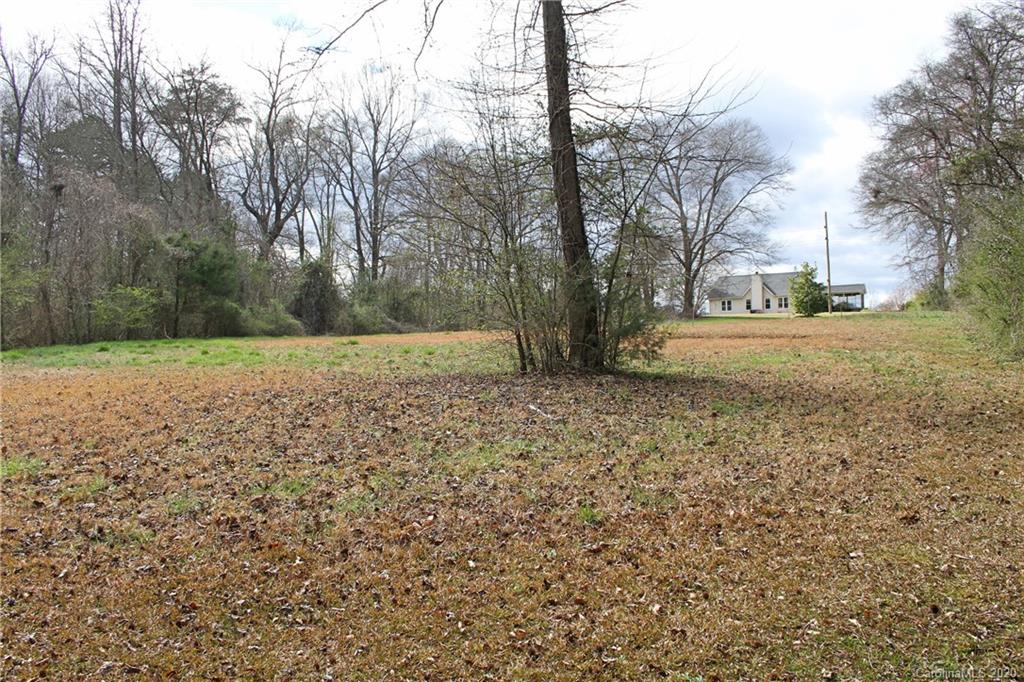 1135 Lawrence Road Clover, SC 29710 - Photo 43 of 46 Gallery Image 43