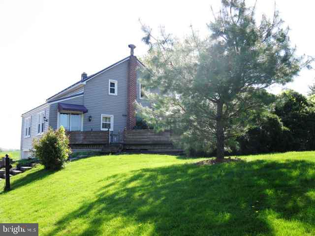 8092 Colebrook Road Palmyra, PA 17078 - Photo 3 of 19 Gallery Image 3