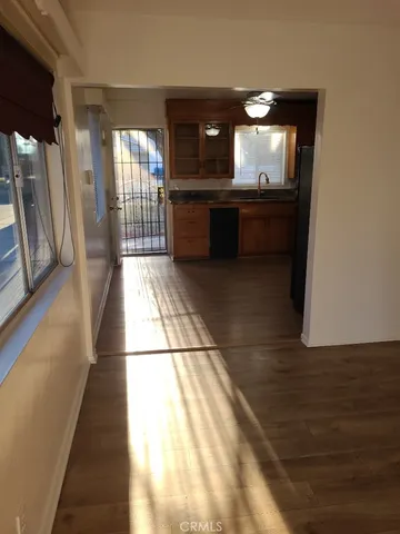 a en suite bathroom with a sink and mirror