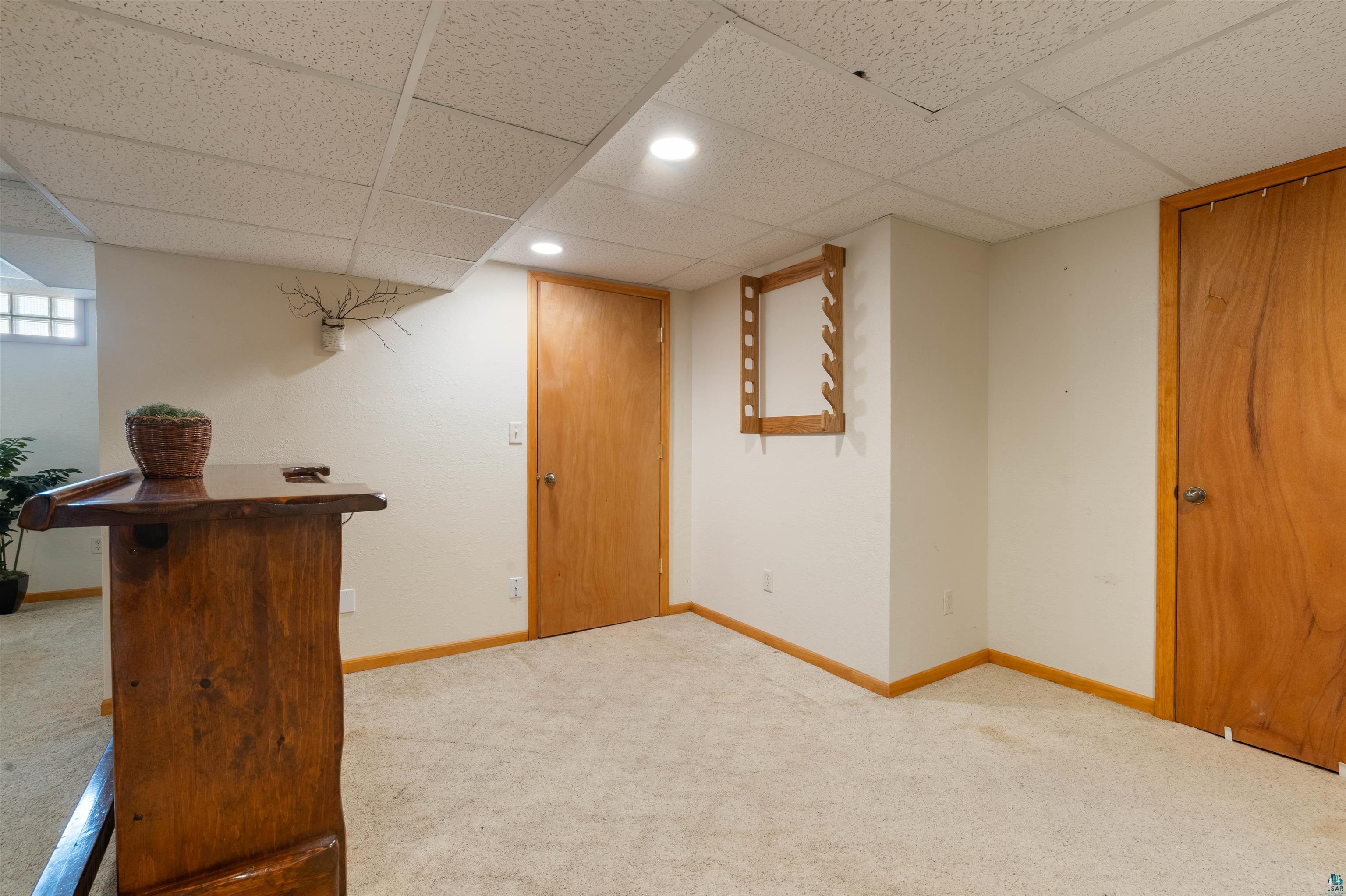 4527 Dodge Street Duluth, MN 55804 - Photo 22 of 40