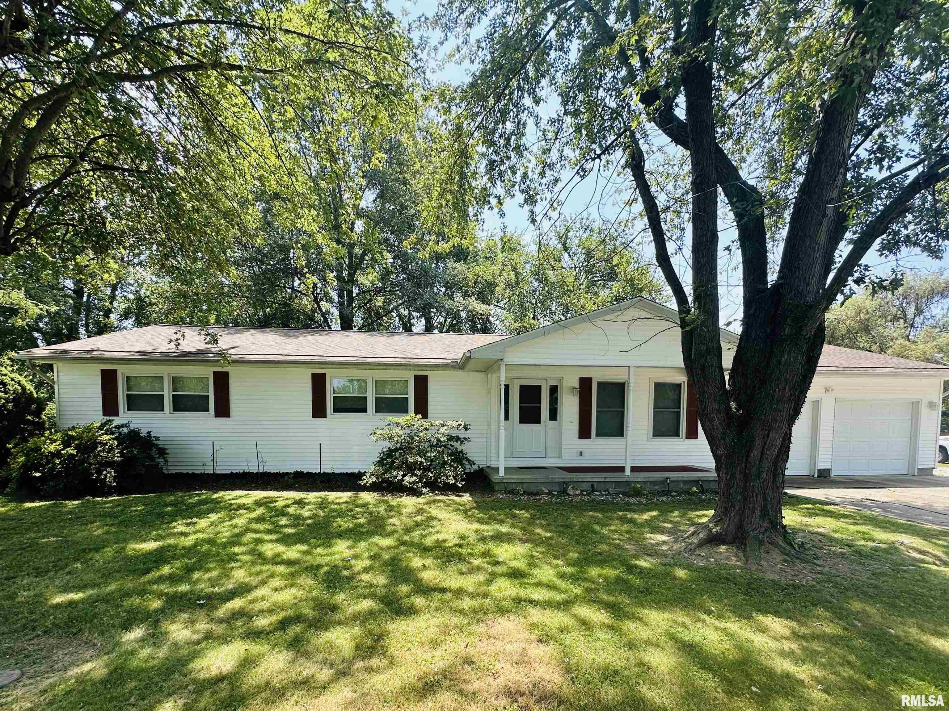 80 Gibbons Road Harrisburg, IL 62946 - Photo 1 of 28