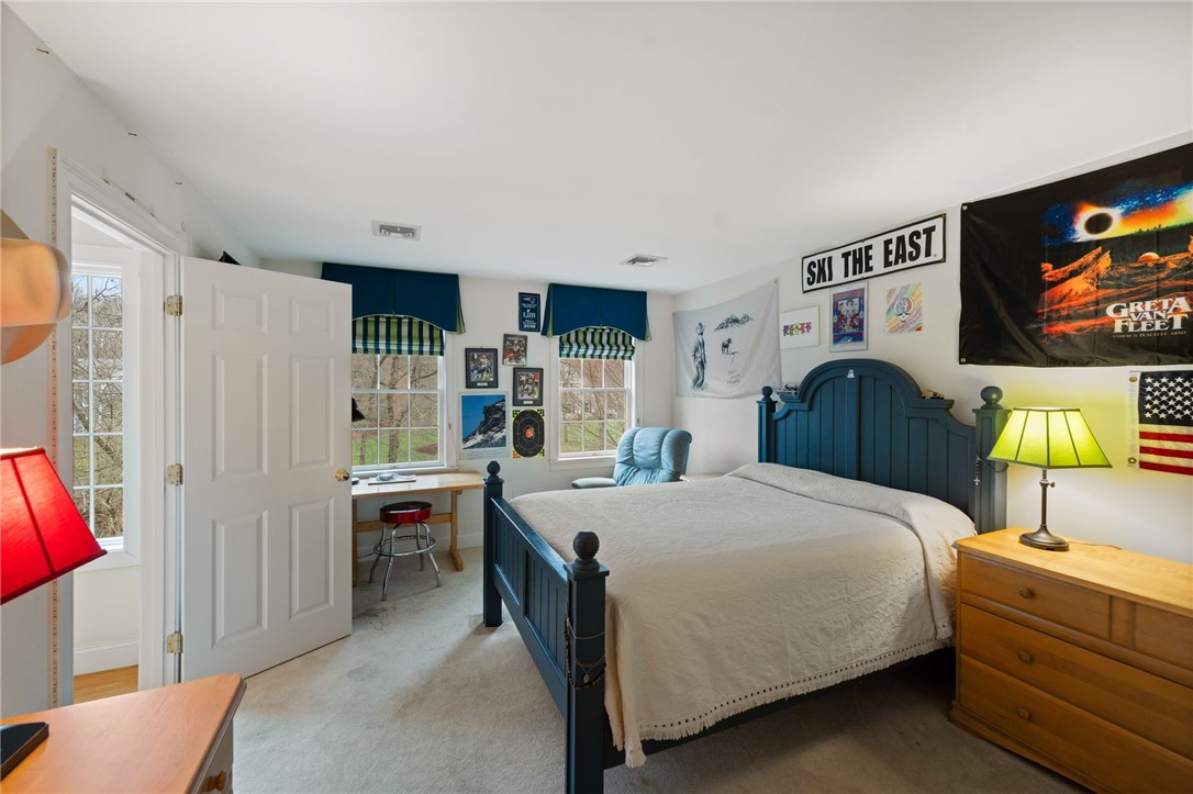 153 Sakonnet Ridge Drive Tiverton, RI 02878 - Photo 42 of 50 Gallery Image 42