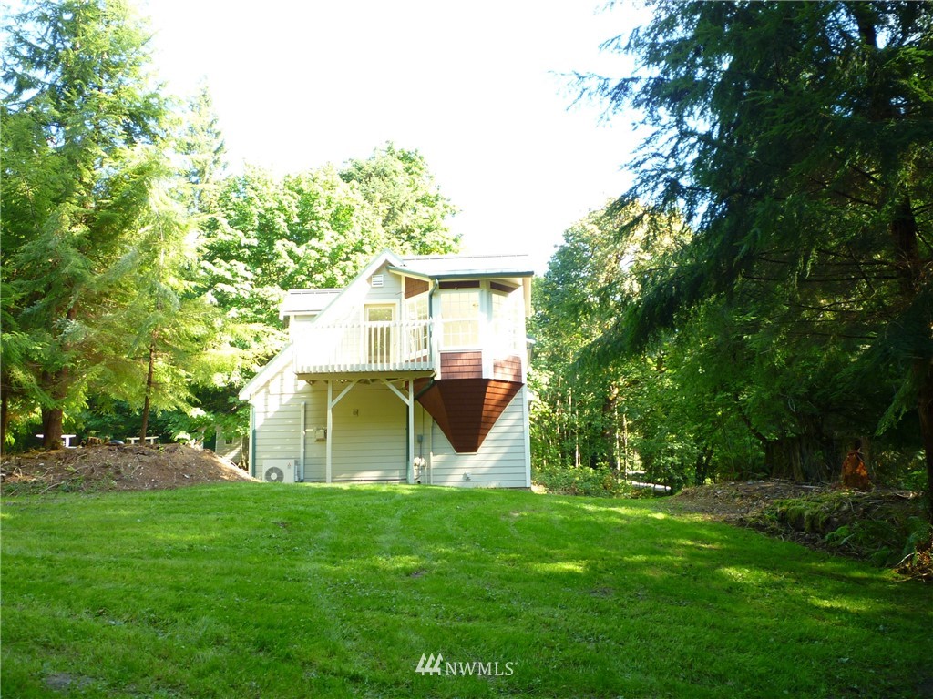 5027 Samish Way Bellingham, WA 98229 - Photo 14 of 24 Gallery Image 14