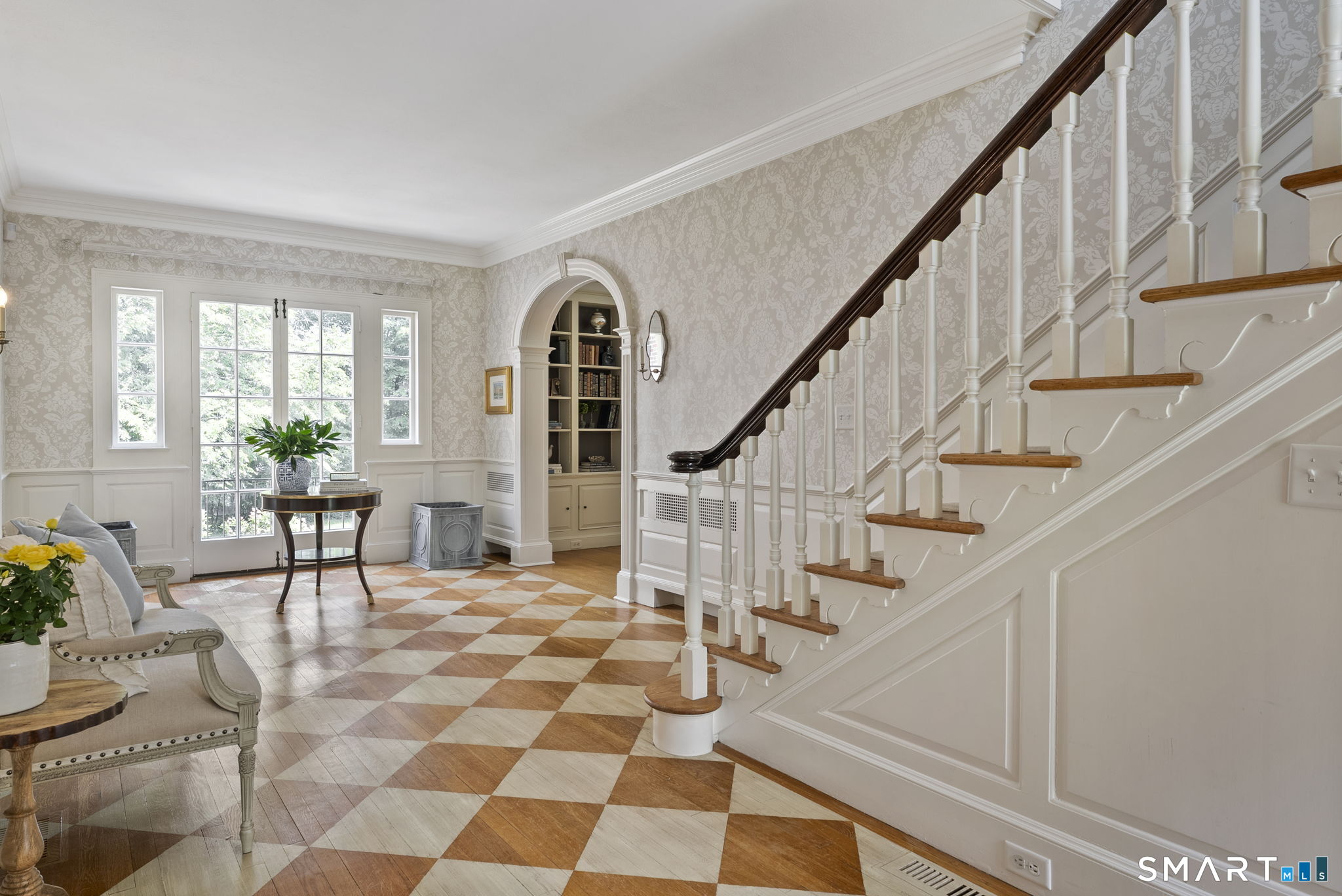 70 Terry Road Hartford, CT 06105 - Photo 2 of 40