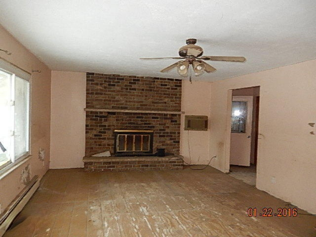 4452 Young Road Bellevue, MI 49021 - Photo 2 of 10 006