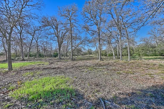 $4,700,000 | 1440 FM 2434, Weimar, TX 78962