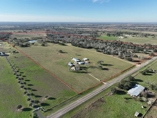 $4,700,000 | 1440 FM 2434, Weimar, TX 78962