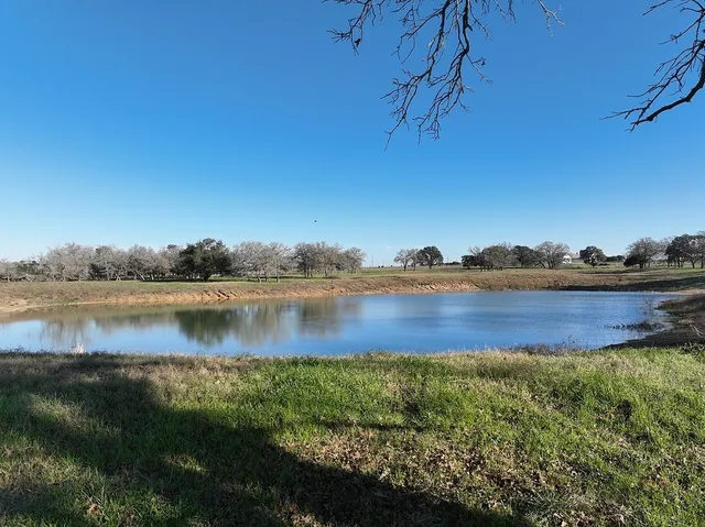 $4,700,000 | 1440 FM 2434, Weimar, TX 78962
