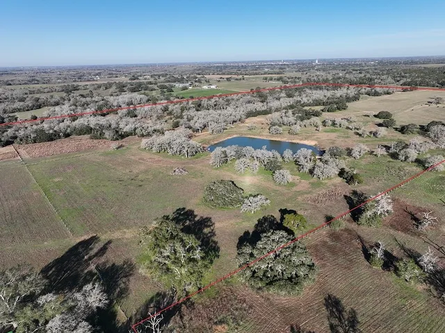 $4,700,000 | 1440 FM 2434, Weimar, TX 78962