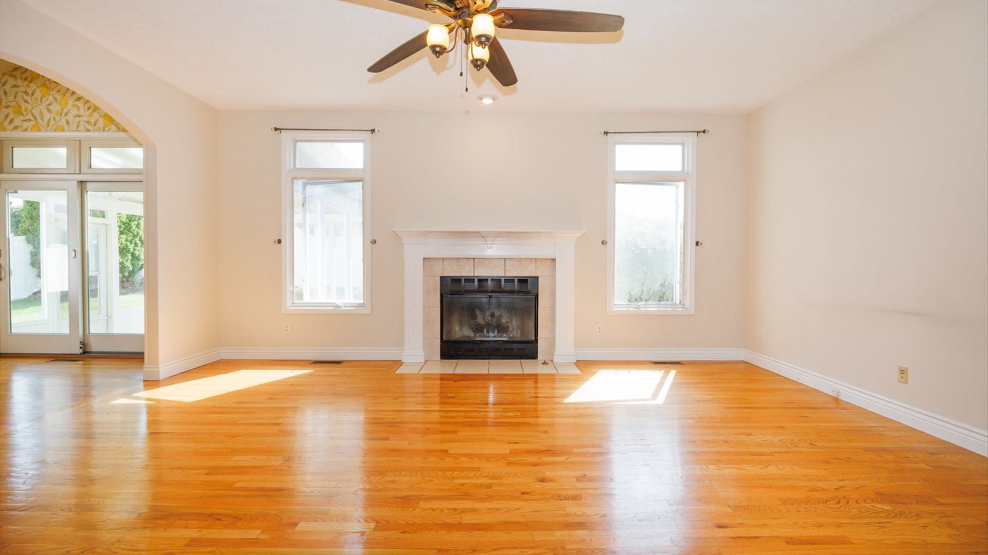 2509 Kara Crossing Bloomington, IL 61704 - Photo 11 of 74