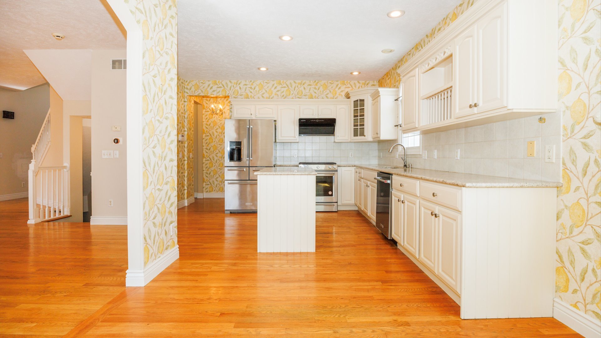 2509 Kara Crossing Bloomington, IL 61704 - Photo 20 of 74