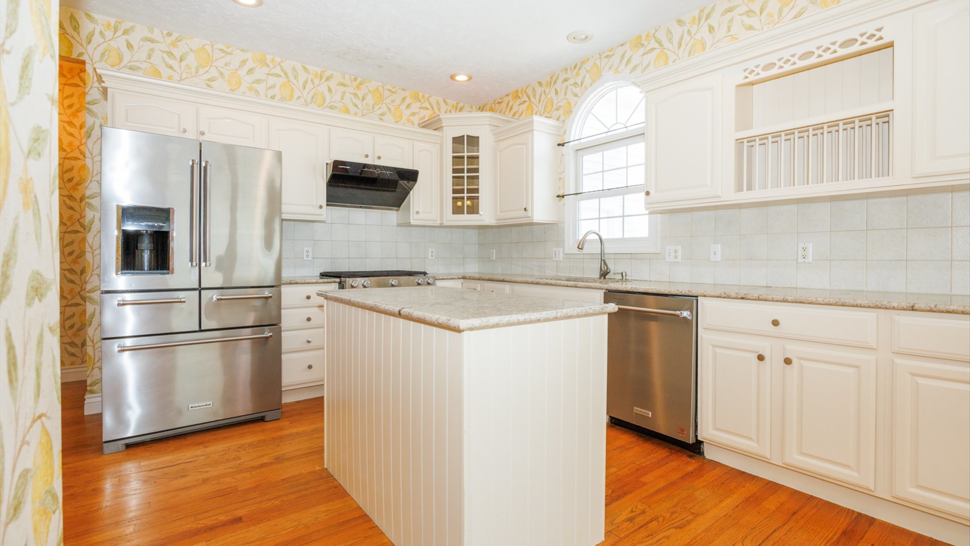 2509 Kara Crossing Bloomington, IL 61704 - Photo 22 of 74